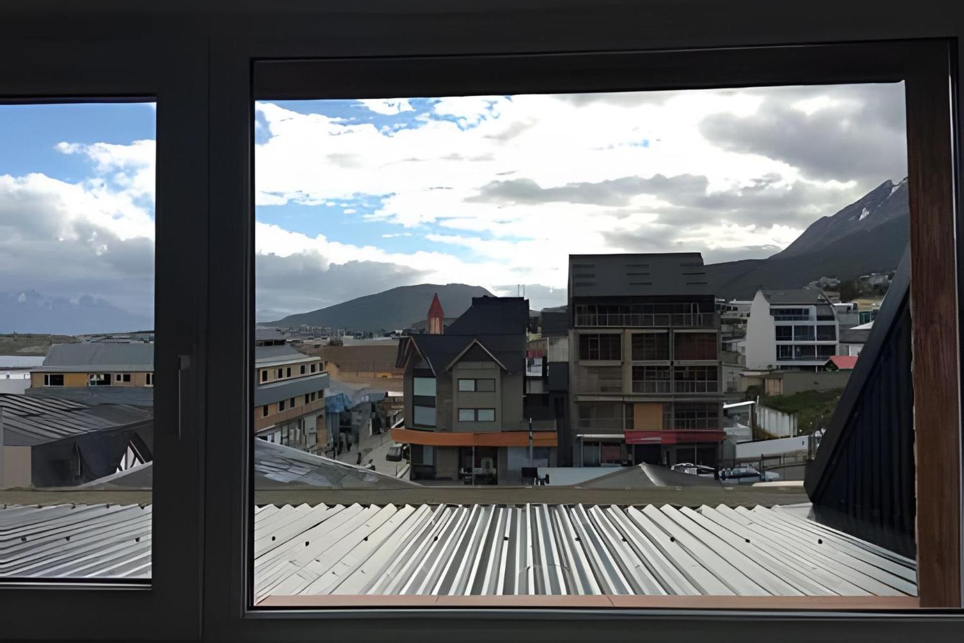 Aunaisin - Toluken Apartamentos Ushuaia Exterior photo